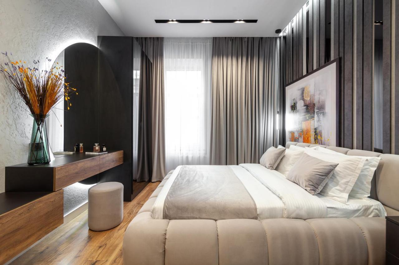 Dream Apartament On Drahomanova Street Lviv Exterior photo