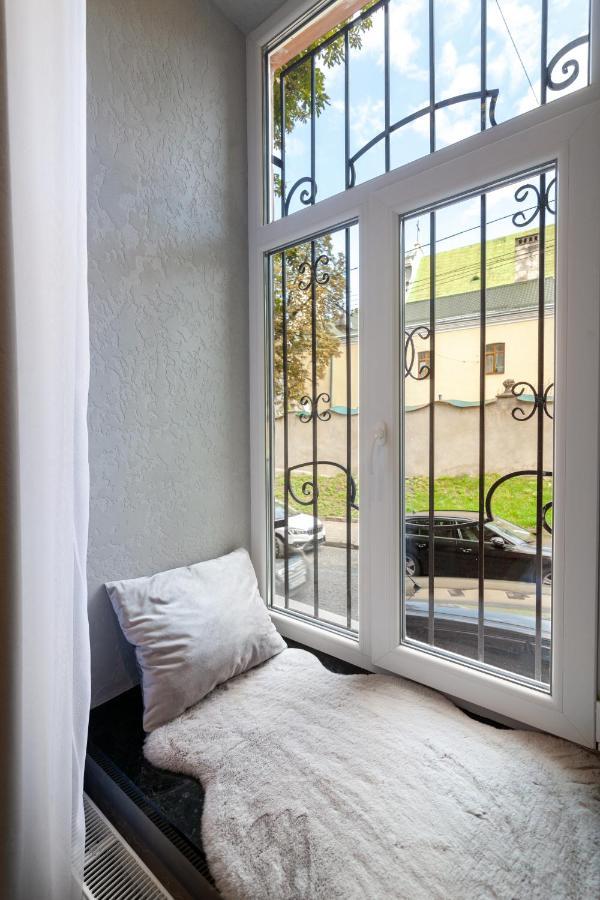 Dream Apartament On Drahomanova Street Lviv Exterior photo